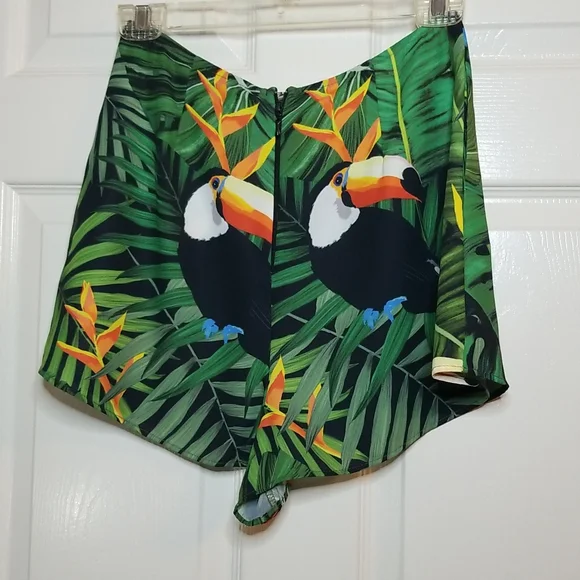 Show Me Your Mumu Tucan Sawyer Shorts - Picture 4 of 14